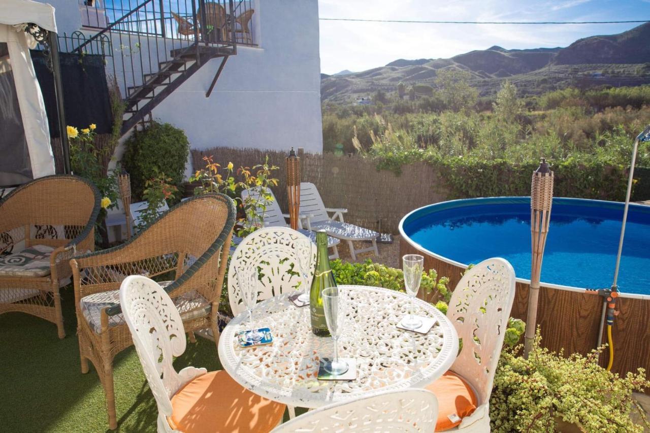 Los Giles Bed And Breakfast Almería Exteriör bild